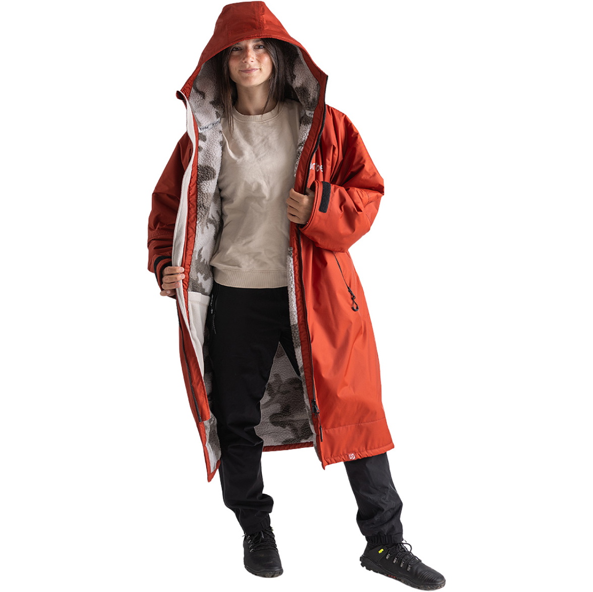 2026 Dryrobe Advance Long Sleeve Changing Robe DALSV3 - Burnt Orange